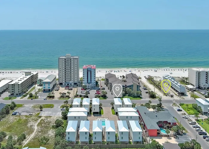Pelican Point *