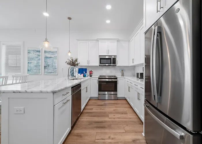 Pelican Point Holiday home